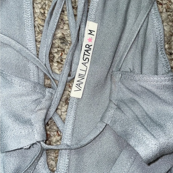 Vanilla Star size medium women’s bodysuit. Beautiful color, great for summer! - Picture 10 of 10